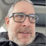 Capture decran le 2025 12 18 a 09.06.50 &Ccedil;a brasse entre Guillaume Lemay-Thivierge et Michel Courtemanche !