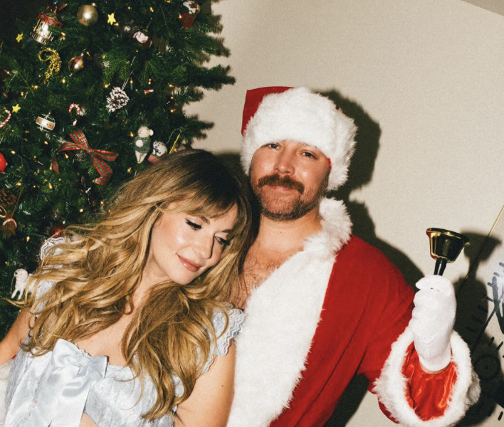 Capture decran le 2025 12 22 a 09.06.07 Rosalie Vaillancourt r&eacute;v&egrave;le qu'elle est enceinte avec des photos de r&ecirc;ve !