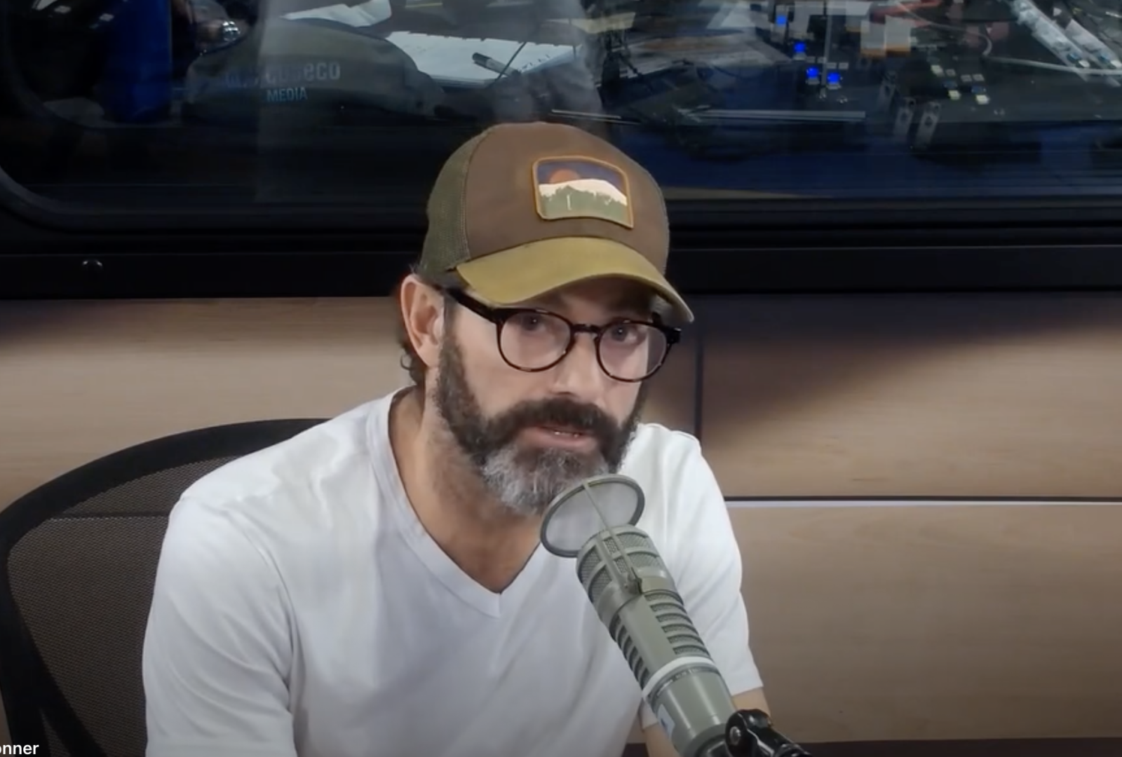 Capture decran le 2025 12 22 a 12.32.38 Guillaume Lemay-Thivierge r&egrave;gle ses comptes avec Patrick Lagac&eacute; sur sc&egrave;ne