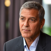Capture le 2025 12 22 a 00.45.26 Une terrible nouvelle frappe George Clooney : sa (...) est d&eacute;c&eacute;d&eacute;e