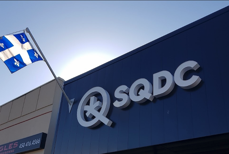 Capture le 2025 12 22 a 01.34.22 La SQDC Bouscule le March&eacute; : Horaires Prolong&eacute;s pour Concurrencer l'Ill&eacute;gal !