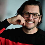 Capture le 2025 12 23 a 03.19.27 Coup de Th&eacute;&acirc;tre : Marc-Andr&eacute; Fortin Hors Sc&egrave;ne &agrave; Cause d'une Blessure !