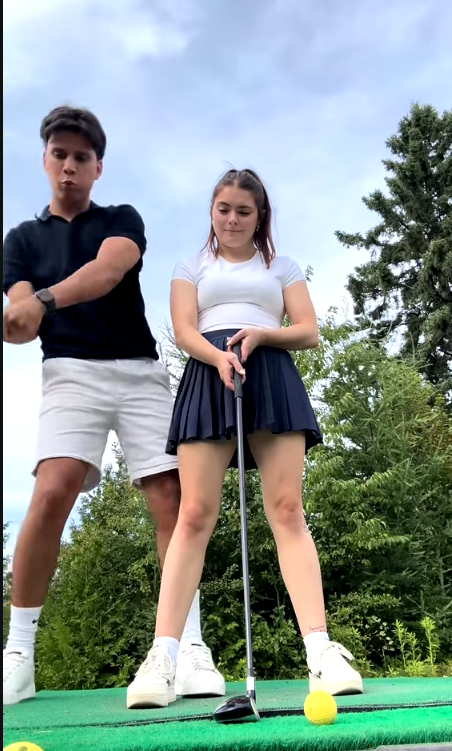 Capture le 2025 12 24 a 00.24.15 Charlie Lemay-Thivierge partage des clich&eacute;s amoureux avec son conjoint