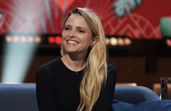 Capture le 2025 12 24 a 01.41.51 Un No&euml;l Pas Comme les Autres pour Sarah-Jeanne : D&eacute;couvrez Son Univers Magique",