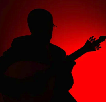 Capture le 2025 12 27 a 00.40.48 Le monde de la musique est en deuil : (...) s&rsquo;&eacute;teint &agrave; 65 ans