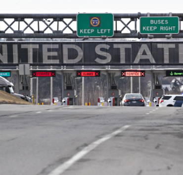 Capture le 2025 12 27 a 01.06.31 Fronti&egrave;re am&eacute;ricaine : une nouvelle loi impose