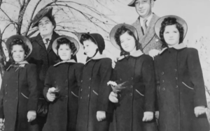 Capture le 2025 12 29 a 05.15.27 Une page d&rsquo;histoire se tourne : la derni&egrave;re des c&eacute;l&egrave;bres quintupl&eacute;es Dionne tire sa r&eacute;v&eacute;rence &agrave; 91