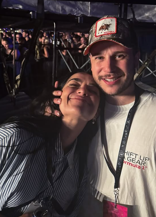 Capture decran 2026 01 03 153528 Katrine Sansregret d&eacute;bute 2026 aux c&ocirc;t&eacute;s de son nouvel amoureux !