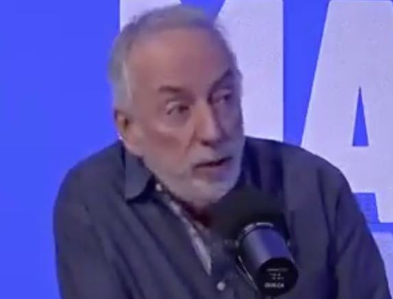 Capture decran 2026 01 06 165403 Beno&icirc;t Dutrizac d&eacute;molit le Bye Bye 2025 et s&rsquo;attaque frontalement &agrave; un sketch jug&eacute; &laquo; vide et complaisant &raquo;