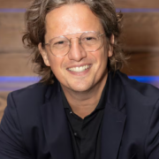 Capture decran 2026 01 07 184700 Pierre-Yves McSween r&eacute;agit enfin &agrave; sa parodie du Bye Bye 2025&hellip; et il l&rsquo;avait vue venir