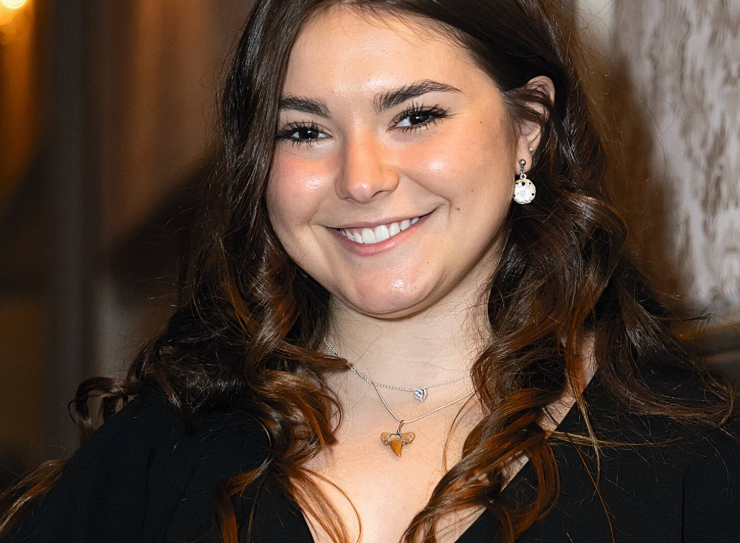 Capture decran 2026 01 08 005647 Charlie Lemay-Thivierge d&eacute;voile une nouvelle s&eacute;ance photo &eacute;l&eacute;gante qui confirme son ascension