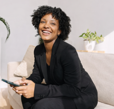 Sous les feux des projecteurs : ces 3 signes astro sont les grands favoris de la semaine 7 Sous les feux des projecteurs : ces 3 signes astro sont les grands favoris de la semaine Capture decran 2026 01 08 010648 Sous les feux des projecteurs : ces 3 signes astro sont les grands favoris de la semaine