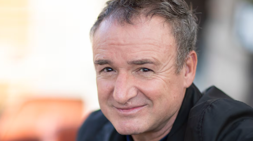 Capture decran 2026 01 09 151345 Une photo de Bruno Blanchet devient virale&hellip; et la ressemblance saute aux yeux