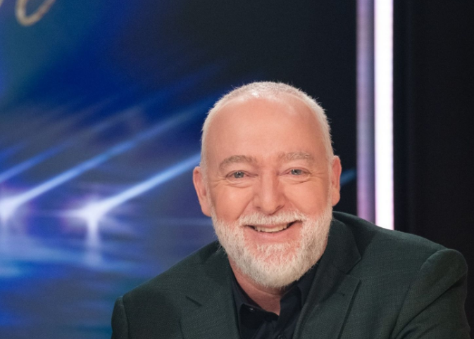 C’est confirmé : Le Tricheur dévoile enfin son nouvel animateur 1 C’est confirmé : Le Tricheur dévoile enfin son nouvel animateur Capture decran 2026 01 12 214528 C’est confirmé : Le Tricheur dévoile enfin son nouvel animateur