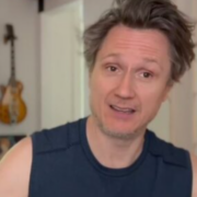 Capture decran 2026 01 13 144956 Simon Olivier Fecteau brise le silence et s&rsquo;engage pour une cause qui le touche profond&eacute;ment