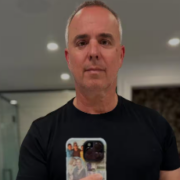 Capture decran 2026 01 14 164731 Pause bien m&eacute;rit&eacute;e pour Gino Chouinard : ses vacances font jaser