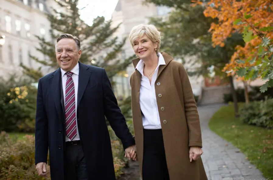Capture decran 2026 01 15 191445 Avant, pendant et apr&egrave;s le pouvoir : les plus belles images du couple Legault-Brais