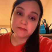 Capture decran 2026 01 20 114549 Une jeune femme lance un cri du c&oelig;ur apr&egrave;s avoir r&eacute;v&eacute;l&eacute; une dette de 92 589$