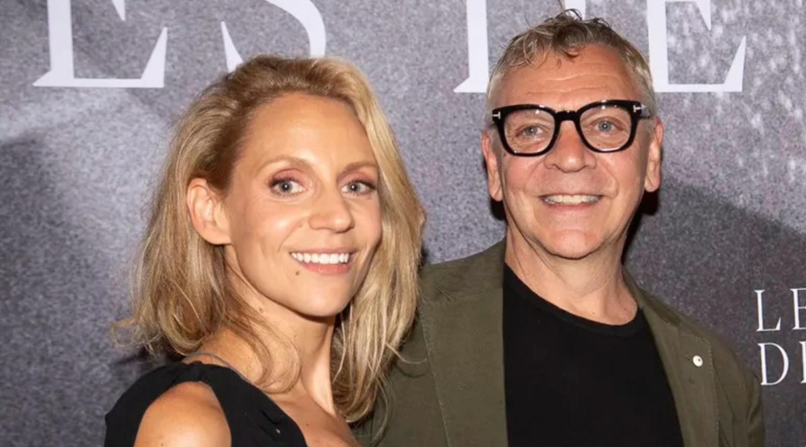 Capture decran 2026 01 23 152524 Marc Labr&egrave;che et sa fille L&eacute;ane capt&eacute;s &agrave; leur insu sur l&rsquo;&eacute;cran g&eacute;ant du Centre Bell