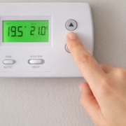 Capture decran 2026 01 24 150814 13 astuces ing&eacute;nieuses pour garder votre maison bien chaude sans faire exploser votre facture de chauffage