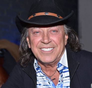 Capture decran 2026 01 24 152556 Voici la femme qui partage la vie de Paul Dara&icirc;che depuis plus de 35 ans