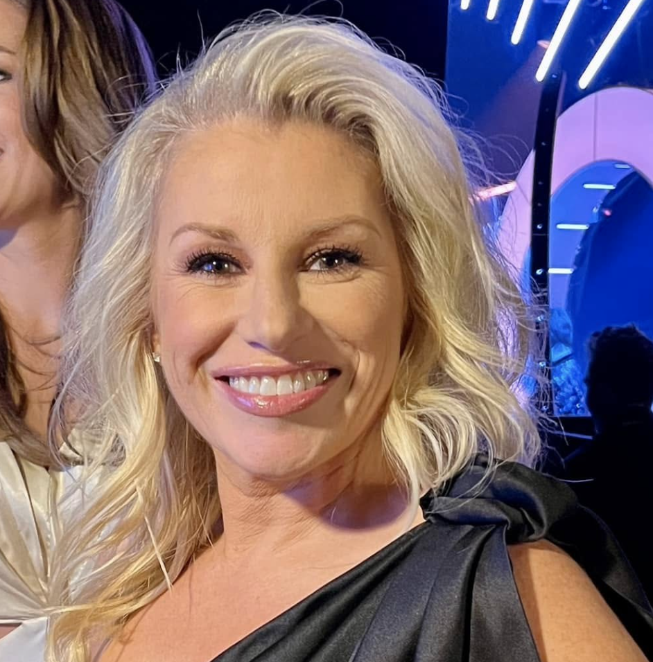 Capture decran le 2026 01 06 a 17.29.41 &Agrave; 48 ans, Cathy Gauthier fait exploser les r&eacute;seaux sociaux en maillot