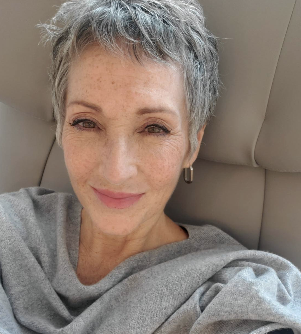 Capture decran le 2026 01 22 a 17.15.07 Apr&egrave;s avoir vaincu DEUX cancers Julie Drolet annonce un retour inattendu