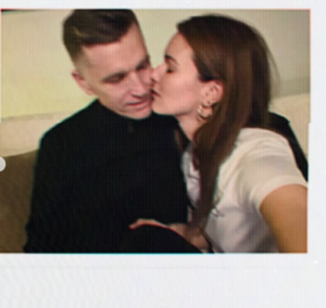 Capture le 2026 01 03 a 07.57.35 Monic N&eacute;ron d&eacute;voile un moment intime avec son Chum pour le Nouvel An