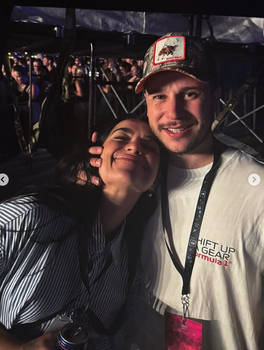 Capture le 2026 01 04 a 00.03.35 Katrine Sansregret surprend ses fans avec une photo touchante de son nouvel amour apr&egrave;s le Nouvel An",