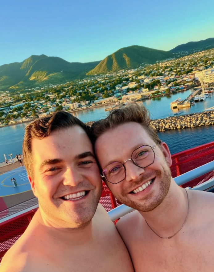 Capture le 2026 01 06 a 01.19.22 Sous le soleil avec Son Chum : d&eacute;couvrez leur escapade amoureuse en images