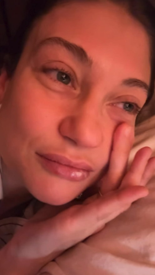 Capture le 2026 01 06 a 05.55.14 Katherine Levac et sa surprenante m&eacute;saventure allergique : d&eacute;couvrez les images choc !