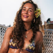 Capture le 2026 01 10 a 11.13.52 1 B&eacute;atrice d&rsquo;Occupation Double d&eacute;voile enfin la v&eacute;rit&eacute; sur ses taches de rousseur