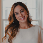 Capture le 2026 01 12 a 03.05.24 Anick Dumontet: Poste 10 clich&eacute;s en maillot qui font tourner les t&ecirc;tes