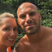 Capture le 2026 01 13 a 20.56.06 Daniel Corbin et Ma&iuml;ka Desnoyers restent bouche b&eacute;e dans un sous-sol