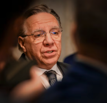 François Legault : pourquoi ses deux fils restent introuvables ? 3 François Legault : pourquoi ses deux fils restent introuvables ? Capture le 2026 01 15 a 15.05.24 François Legault : pourquoi ses deux fils restent introuvables ?