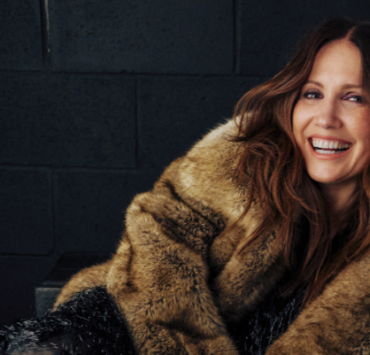 Capture le 2026 01 18 a 00.29.55 France Beaudoin : sa photo avec C&eacute;line Dion fait exploser les r&eacute;actions