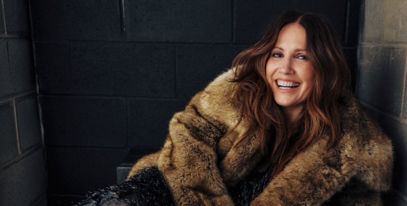 Capture le 2026 01 18 a 00.29.55 France Beaudoin : sa photo avec C&eacute;line Dion fait exploser les r&eacute;actions