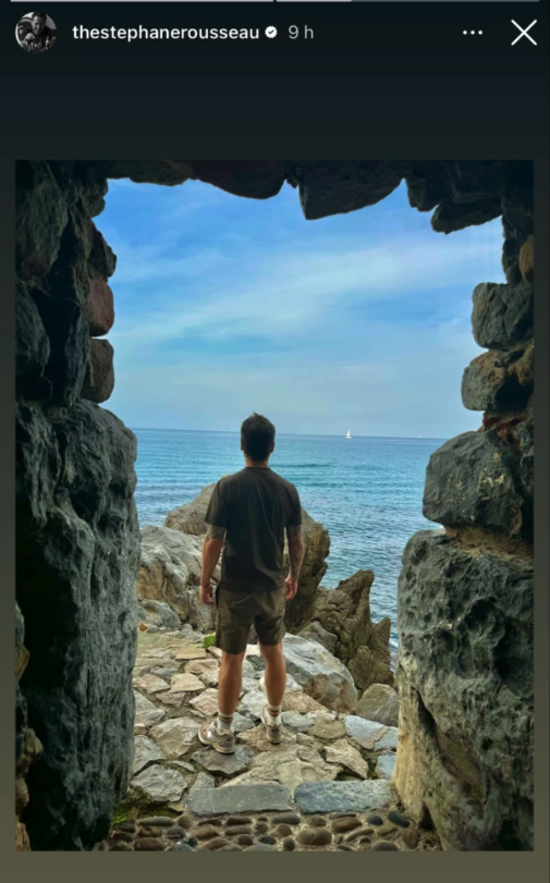 Capture le 2026 01 18 a 02.59.18 St&eacute;phane Rousseau : ses photos de voyage font exploser les r&eacute;actions