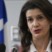 Capture le 2026 01 18 a 17.49.58 Genevi&egrave;ve Guilbault : 15 photos adorables avec Capucine et Christophe