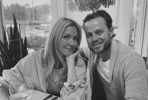 Capture le 2026 01 19 a 23.33.43 Delphine Morissette d&eacute;voile 10 photos de son nouveau fianc&eacute;&hellip; et les fans craquent