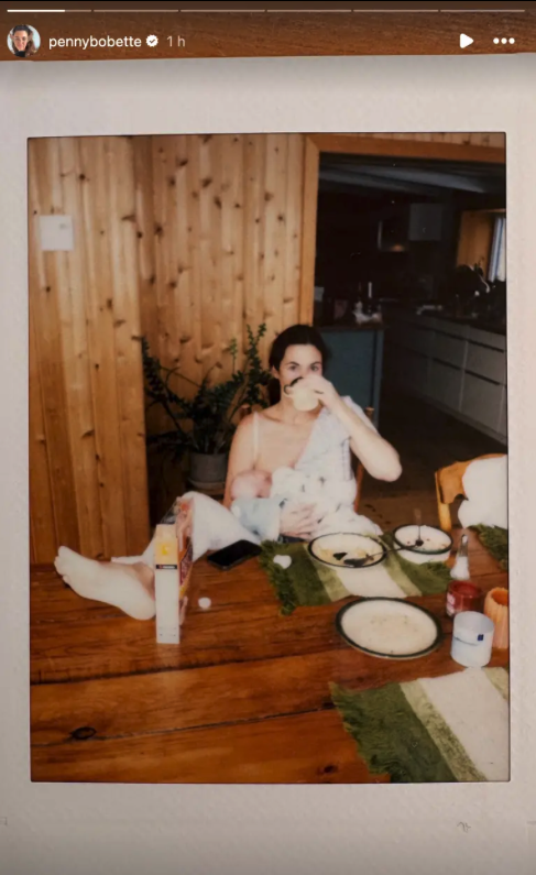 Karine Gonthier-Hyndman dévoile enfin les premières photos de son bébé 5 Karine Gonthier-Hyndman dévoile enfin les premières photos de son bébé Capture le 2026 01 22 a 01.29.43 Karine Gonthier-Hyndman dévoile enfin les premières photos de son bébé