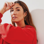 Capture le 2026 01 22 a 01.34.04 Karine Gonthier-Hyndman d&eacute;voile enfin les premi&egrave;res photos de son b&eacute;b&eacute;