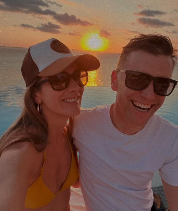 Capture le 2026 01 22 a 06.29.54 Monic N&eacute;ron s&rsquo;affiche en bikini: la premi&egrave;re photo qui frappe