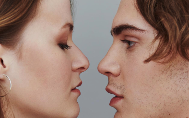 Capture le 2026 01 23 a 16.52.38 Delphine Morissette r&eacute;v&egrave;le 10 clich&eacute;s de son fianc&eacute;... et les fans adorent