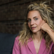 Capture le 2026 01 24 a 02.06.48 L&eacute;ane Labr&egrave;che-Dor au Centre Bell: l&rsquo;accompagnateur surprend tout le monde