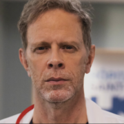 Capture le 2026 01 24 a 07.10.37 Stat: Jean-Nicolas Verreault d&eacute;voile une rare photo en maillot avec sa blonde