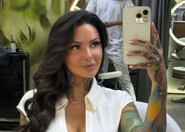 La Fille de l’UQAM Hélène Boudreau : « Finito pépito », "je quitte le Québec pour de bon" 1 La Fille de l’UQAM Hélène Boudreau : « Finito pépito », "je quitte le Québec pour de bon" Capture le 2026 01 27 a 09.24.25 La Fille de l’UQAM Hélène Boudreau : « Finito pépito », "je quitte le Québec pour de bon"