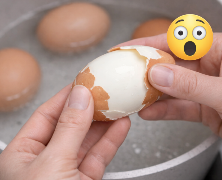 ChatGPT Image 5 janv. 2026 11 39 37 Ajoutez ce tout petit ajout &agrave; vos &oelig;ufs.. et la coquille se d&eacute;tache tout seul !