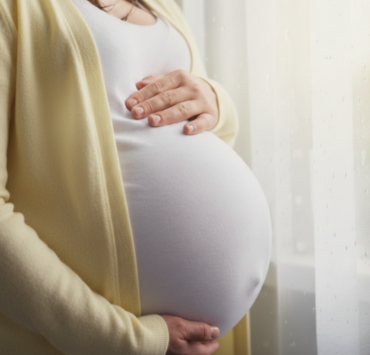 Gemini Generated Image esj8lmesj8lmesj8 e1768549246378 Histoire d'&Eacute;lodie : derri&egrave;re ce ventre &eacute;norme se cache un miracle