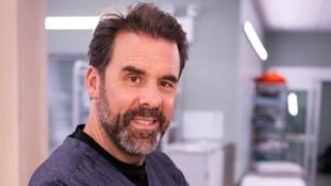 stat personnages daniel laramee bruno marcil Avec qui Isabelle devrait poursuivre? Daniel ou Rapha&euml;l St-Vincent ?